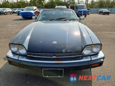 Zdjęcie 7 z 14 samochodu: 1989 JAGUAR XJS VIN:SAJNV4845KC152168 - miniatura