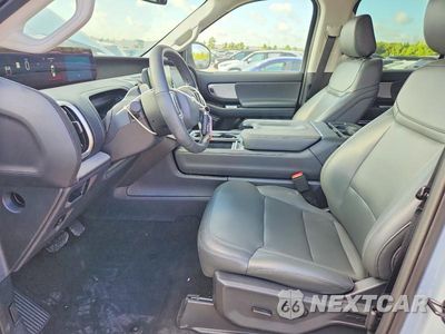 Zdjęcie 7 z 14 samochodu: 2026 FORD EXPEDITION ACTIVE VIN:1FMJU1H81TEA50076 - miniatura