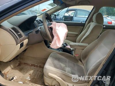 Zdjęcie 7 z 12 samochodu: 2004 HONDA ACCORD LX VIN:1HGCM56394A149444 - miniatura