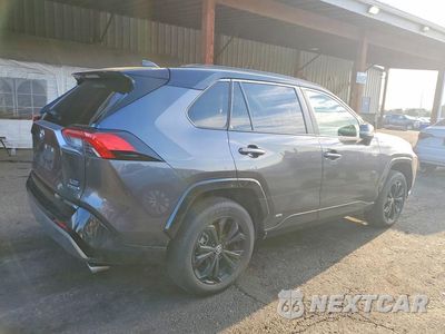 Trzecie zdjęcie samochodu z tyłu: 2022 TOYOTA RAV4 XSE VIN:JTME6RFV2NJ014642 - miniatura