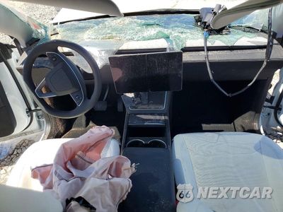 Zdjęcie 8 z 13 samochodu: 2026 TESLA MODEL Y VIN:7SAYGDED8TA450728 - miniatura