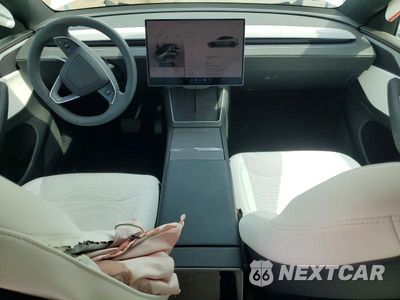 Zdjęcie 8 z 12 samochodu: 2026 TESLA MODEL Y VIN:7SAYGDED7TF581314 - miniatura