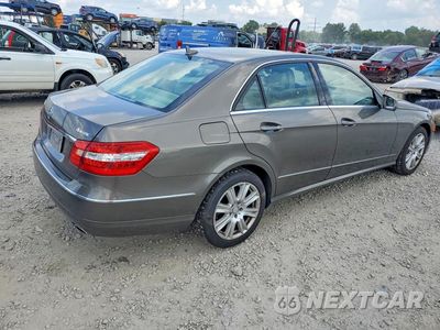 Trzecie zdjęcie samochodu z tyłu: 2013 MERCEDES-BENZ E 350 4MATIC VIN:WDDHF8JB3DA696097 - miniatura