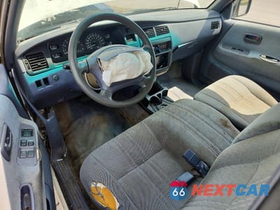 Zdjęcie 8 z 12 samochodu: 1997 TOYOTA T100 DX VIN:JT4TN12D7V0038708 - miniatura