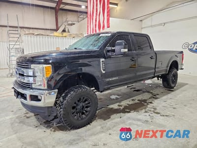 2017 FORD F350 SUPER DUTY 1FT8W3BTXHEE63031 - główne zdjęcie licytacji z USA - miniatura