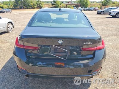 Zdjęcie 6 z 12 samochodu: 2024 BMW 330E VIN:3MW39FF03R8E09509 - miniatura