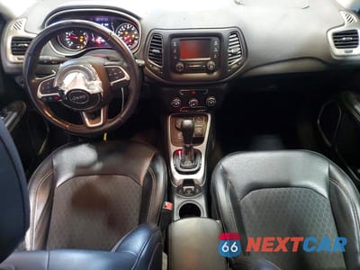 Zdjęcie 8 z 13 samochodu: 2018 JEEP COMPASS LATITUDE VIN:3C4NJDBB3JT150259 - miniatura
