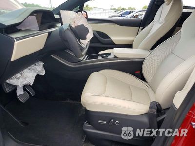 Zdjęcie 7 z 13 samochodu: 2023 TESLA MODEL X VIN:7SAXCBE63PF405458 - miniatura
