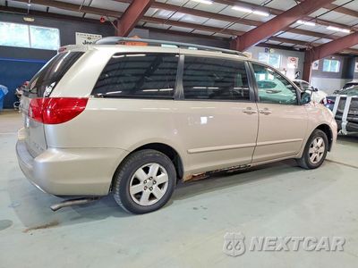 Trzecie zdjęcie samochodu z tyłu: 2006 TOYOTA SIENNA LE 7 PASSENGER VIN:5TDZA23C56S406383 - miniatura