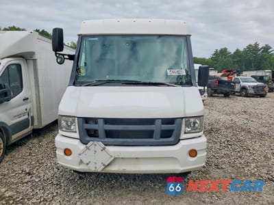 Piąte zdjęcie samochodu w środku: 2013 ISUZU NPR HD DELIVERY TRUCK VIN:JALB4T171D7W01455 - miniatura