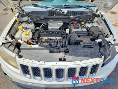 Zdjęcie 12 z 13 samochodu: 2014 JEEP COMPASS SPORT VIN:1C4NJCBA3ED709211 - miniatura