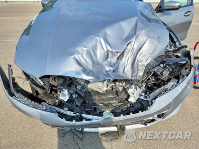 Zdjęcie 11 z 12 samochodu: 2023 BMW 330XI VIN:3MW89FF01P8D33002 - miniatura