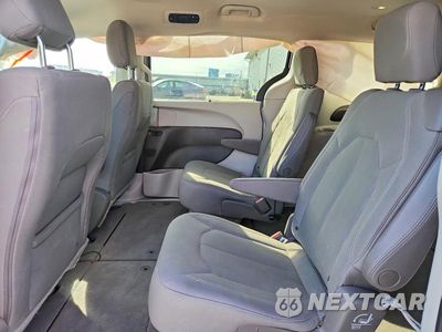 Zdjęcie 11 z 13 samochodu: 2021 CHRYSLER PACIFICA TOURING VIN:2C4RC1FG6MR511619 - miniatura