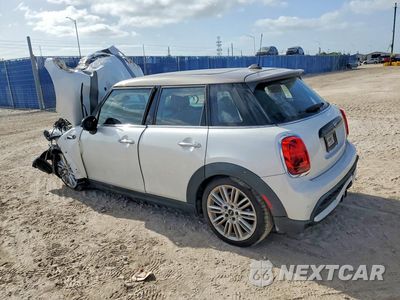 Drugie zdjęcie samochodu z przodu: 2024 MINI COOPER S VIN:WMW53DK04R2U42554 - miniatura