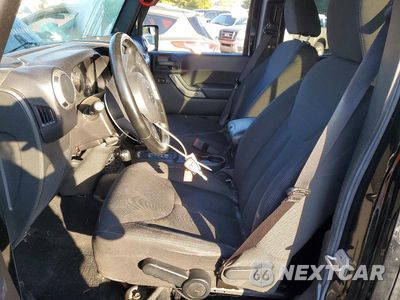 Zdjęcie 7 z 11 samochodu: 2016 JEEP WRANGLER VIN:1C4BJWDGXGL119294 - miniatura