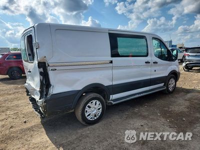 Trzecie zdjęcie samochodu z tyłu: 2018 FORD TRANSIT 250 DELIVERY VAN VIN:1FTYR1YM9JKA58829 - miniatura