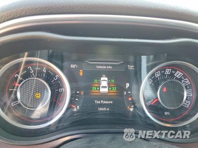 Zdjęcie 9 z 13 samochodu: 2015 DODGE CHALLENGER SXT VIN:2C3CDZAG9FH723792 - miniatura