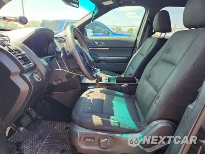 Zdjęcie 7 z 13 samochodu: 2016 FORD EXPLORER POLICE INTERCEPTOR VIN:1FM5K8AR2GGC91738 - miniatura