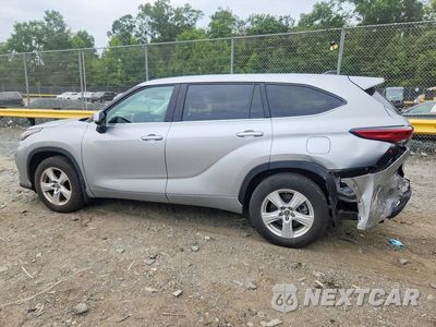 Drugie zdjęcie samochodu z przodu: 2022 TOYOTA HIGHLANDER LE VIN:5TDBZRBH8NS583783 - miniatura