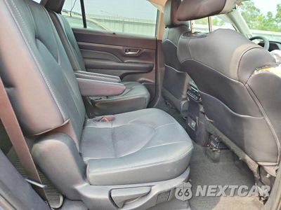 Zdjęcie 11 z 13 samochodu: 2025 TOYOTA GRAND HIGHLANDER LIMITED VIN:5TDAAAA50SS028513 - miniatura