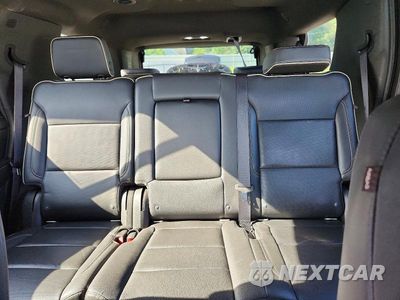 Zdjęcie 10 z 13 samochodu: 2021 GMC YUKON SLT VIN:1GKS1BKD0MR200691 - miniatura