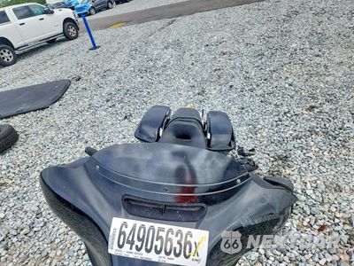 Piąte zdjęcie samochodu w środku: 2019 HARLEY-DAVIDSON FLHX VIN:1HD1KBC12KB672307 - miniatura