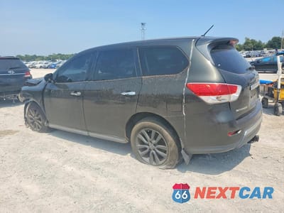 Drugie zdjęcie samochodu z przodu: 2015 NISSAN PATHFINDER S VIN:5N1AR2MM0FC641509 - miniatura