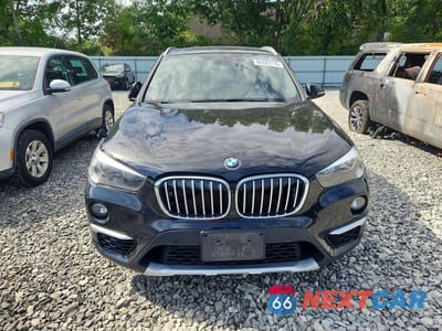 Piąte zdjęcie samochodu w środku: 2016 BMW X1 XDRIVE28I VIN:WBXHT3C35GP886418 - miniatura