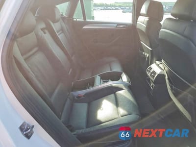 Zdjęcie 11 z 13 samochodu: 2011 BMW X6 XDRIVE50I VIN:5UXFG8C51BLZ96730 - miniatura
