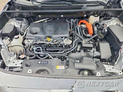 Zdjęcie 12 z 13 samochodu: 2025 TOYOTA RAV4 HYBRID XLE VIN:JTMRWRFV8SJ066385 - miniatura