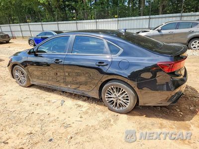 Drugie zdjęcie samochodu z przodu: 2022 KIA FORTE GT LINE VIN:3KPF54AD9NE490120 - miniatura