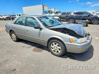 Czwarte zdjęcie samochodu z boku: 1999 TOYOTA CAMRY LE V6 VIN:JT2BF22K8X0156372 - miniatura
