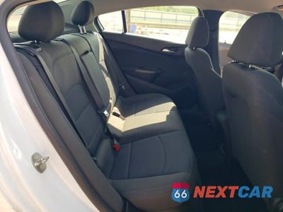 Zdjęcie 10 z 12 samochodu: 2019 CHEVROLET CRUZE LT VIN:1G1BE5SM1K7109884 - miniatura