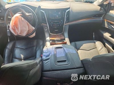 Zdjęcie 8 z 13 samochodu: 2015 CADILLAC ESCALADE LUXURY VIN:1GYS4BKJ5FR147721 - miniatura