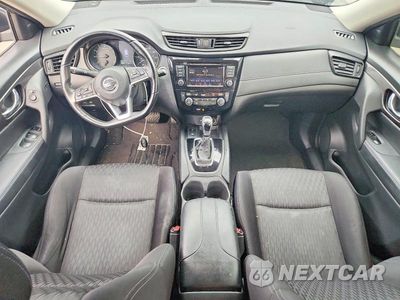 Zdjęcie 8 z 13 samochodu: 2019 NISSAN ROGUE SV VIN:JN8AT2MT0KW505116 - miniatura