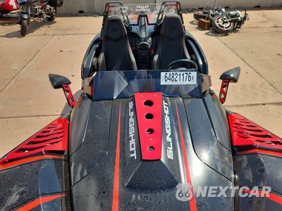 Piąte zdjęcie samochodu w środku: 2020 POLARIS SLINGSHOT R VIN:57XAARGB6L8137549 - miniatura