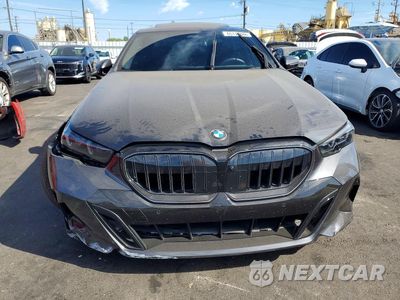Piąte zdjęcie samochodu w środku: 2026 BMW 530 I VIN:WBA43FJ00TCX54560 - miniatura