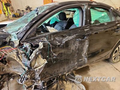 Zdjęcie 7 z 12 samochodu: 2025 AUDI A3 PREMIUM VIN:WAUGUDGY0SA050686 - miniatura