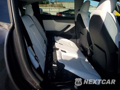 Zdjęcie 10 z 12 samochodu: 2026 TESLA MODEL Y VIN:7SAYGDED2TF435662 - miniatura
