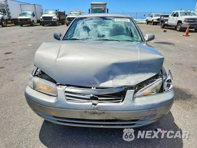 Piąte zdjęcie samochodu w środku: 1999 TOYOTA CAMRY LE V6 VIN:JT2BF22K8X0156372 - miniatura