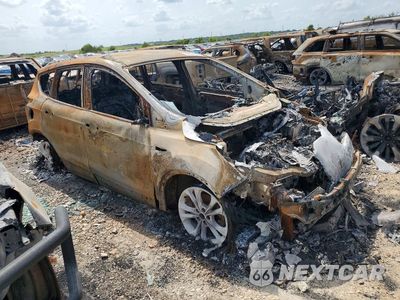 Czwarte zdjęcie samochodu z boku: 2018 FORD ESCAPE SE VIN:1FMCU0GD9JUD20238 - miniatura