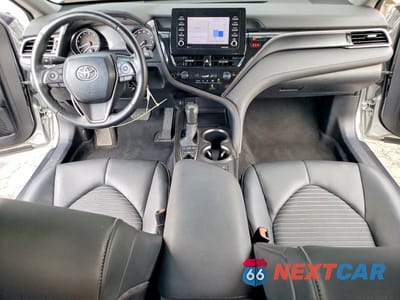 Zdjęcie 8 z 13 samochodu: 2024 TOYOTA CAMRY SE VIN:4T1G11BK2RU130010 - miniatura