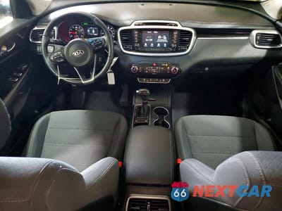 Zdjęcie 8 z 13 samochodu: 2018 KIA SORENTO LX VIN:5XYPG4A34JG407745 - miniatura