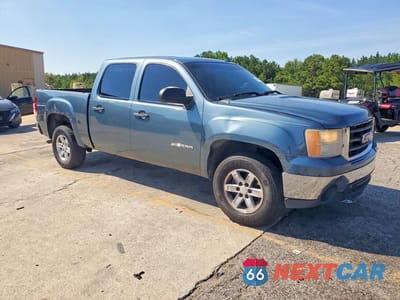 Czwarte zdjęcie samochodu z boku: 2013 GMC SIERRA C1500 SL VIN:3GTP1UEA5DG334143 - miniatura