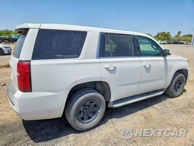Trzecie zdjęcie samochodu z tyłu: 2016 CHEVROLET TAHOE POLICE VIN:1GNSKDEC0GR264216 - miniatura