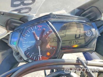 Zdjęcie 7 z 9 samochodu: 2016 YAMAHA YZFR3 VIN:MH3RH06Y6GK010416 - miniatura