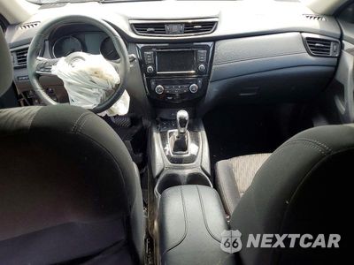 Zdjęcie 8 z 13 samochodu: 2019 NISSAN ROGUE SV VIN:5N1AT2MV7KC809084 - miniatura