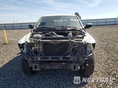 Piąte zdjęcie samochodu w środku: 2017 RAM 1500 SLT VIN:1C6RR7TT6HS575416 - miniatura