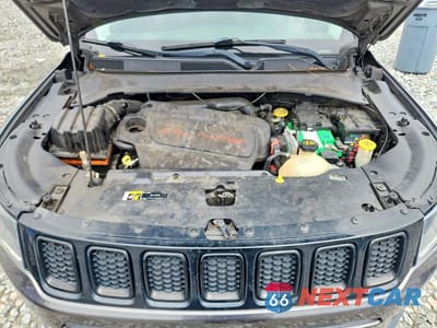 Zdjęcie 12 z 13 samochodu: 2018 JEEP COMPASS LATITUDE VIN:3C4NJCBB3JT318315 - miniatura