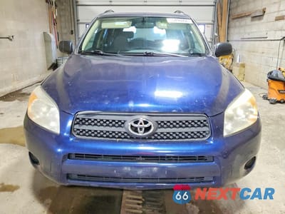 Piąte zdjęcie samochodu w środku: 2006 TOYOTA RAV4 BASE VIN:JTMBD33V365031468 - miniatura